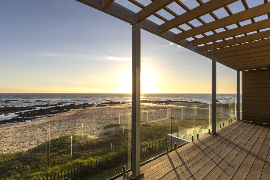 To Let 4 Bedroom Property for Rent in Harbour Island Western Cape